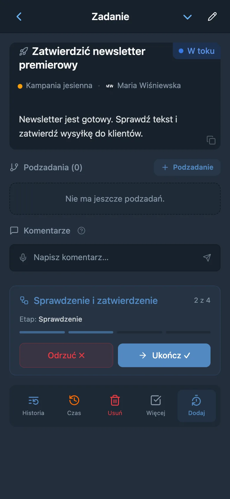 Zadanie weryfikacji newslettera z bieżącym etapem przepływu i przyciskiem zatwierdzenia