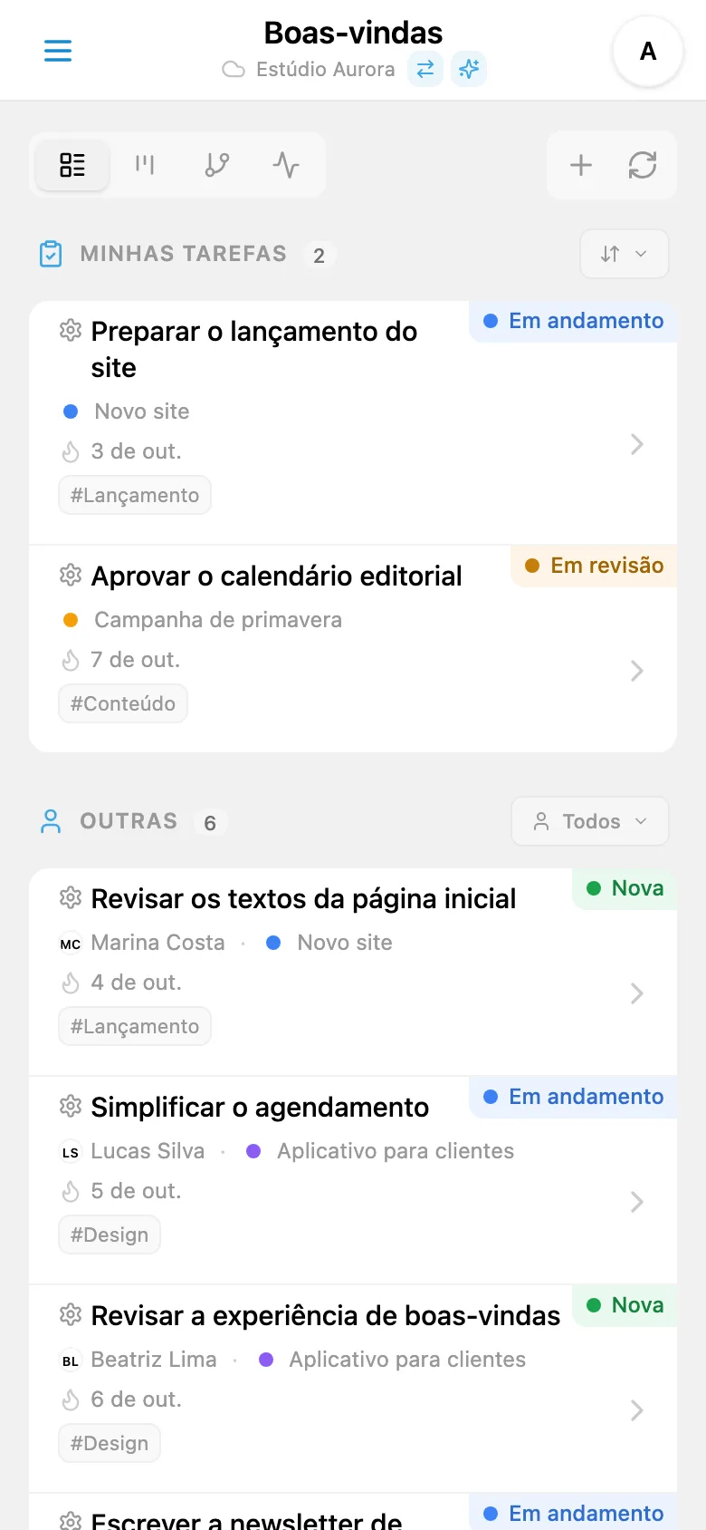 Lista de tarefas do Estúdio Aurora com status, projetos e prazos
