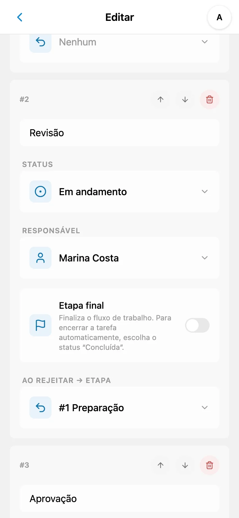Lista de fluxos de trabalho com quantidade de etapas e status ativo